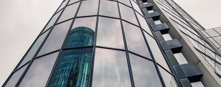 Opening offshore accounts and accounts in Switzerland